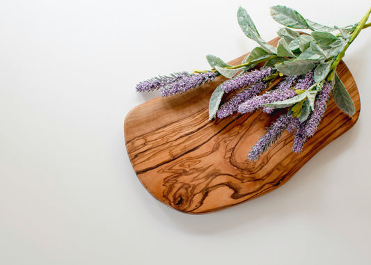 A Natural and Eco-Friendly Way to Freshen Up Your Home with Aromatherapy