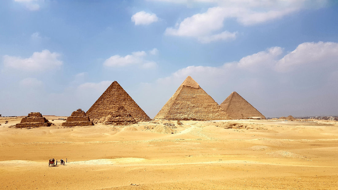 Ancient Aromatics in Egypt: A Historical Tour of Perfume and Scented Oils